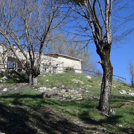 Gites Les Costoliers Châteauneuf-Miravail Exterior foto